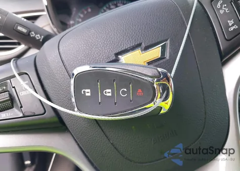 2021 Chevrolet Trax Fwd Lt z USA, uszkodzony, nr VIN KL7CJLSB6MB353117